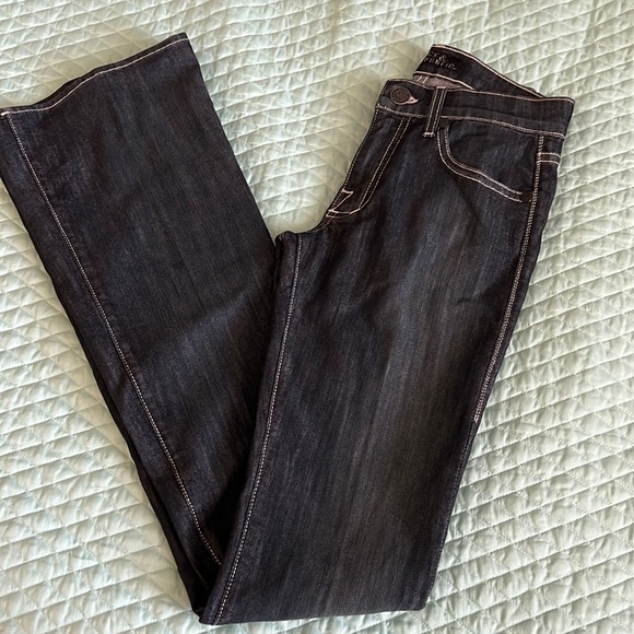 🌞Juniors Jeans Size 27
Rock & Republic 
Will ship out next day!
Make an offer! - Picture 1 of 4